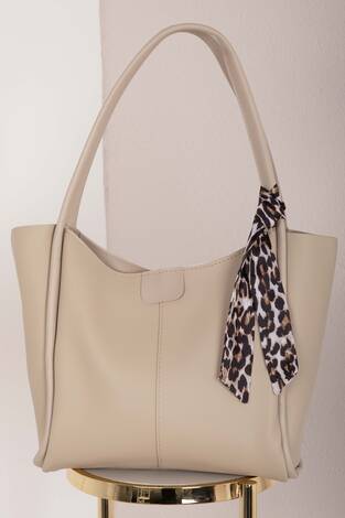 Fular Detaylı Kol Çantası -9