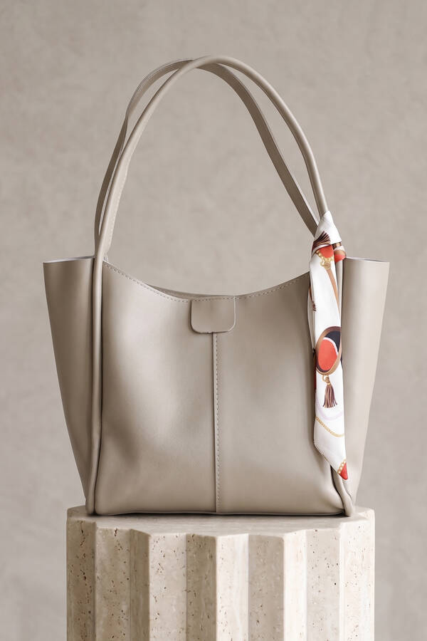 Dmç - Fular Detaylı Kol Çantası Bej