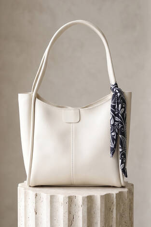 Fular Detaylı Kol Çantası Krem