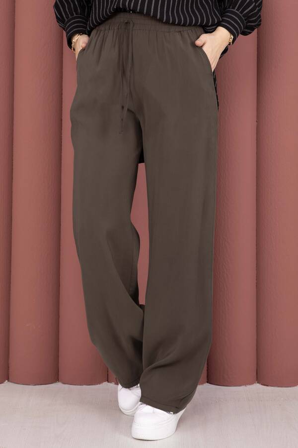Kç - Geniş Paça Cepli Tensel Pantolon Kahve (1)