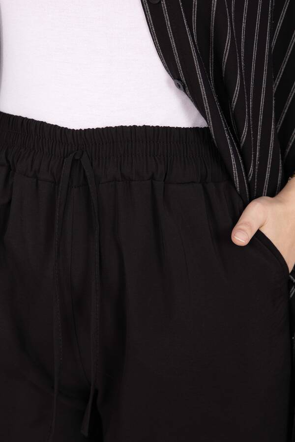 Kç - Geniş Paça Cepli Tensel Pantolon Siyah (1)