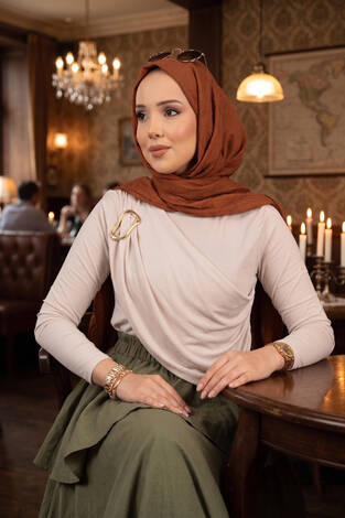 Gold Broş Detaylı Sandy Body Taş