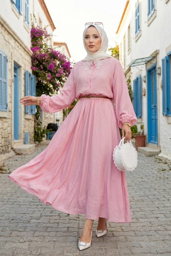 Güpür Yakalı Önden Düğmeli Gömlek Etek Takım Pembe