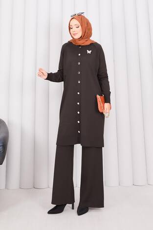 İnci Kelebek Broşlu Tesettür Triko Takım Kahve - Thumbnail