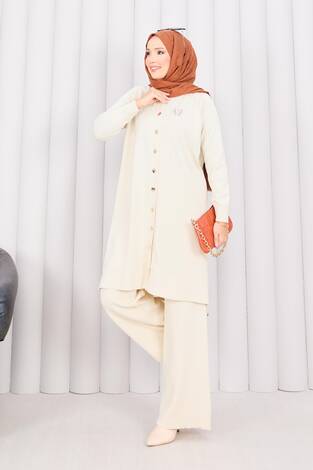 İnci Kelebek Broşlu Tesettür Triko Takım Krem - Thumbnail