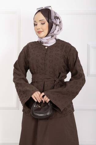 Kabartma Dokulu Kuşaklı Etek Takım Kahve - Thumbnail