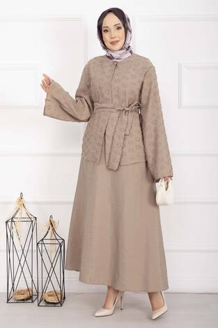 Kabartma Dokulu Kuşaklı Etek Takım Vizon - Thumbnail