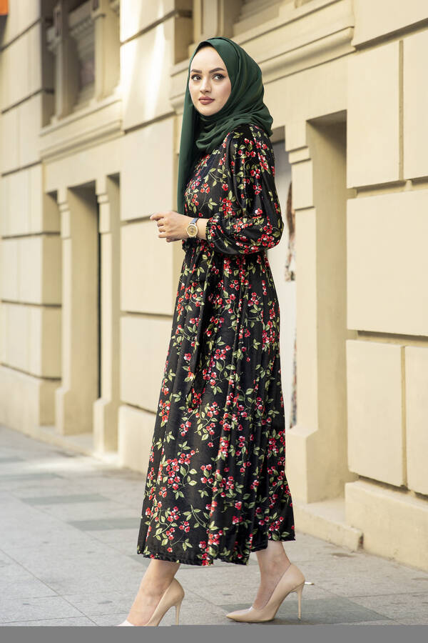Çiçekli Kadife Yarasa Kol Elbise Desenli1