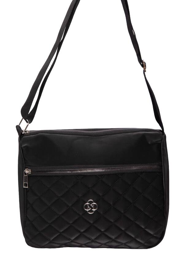 Dmç - Kapitone Desen Fermuarlı Askılı Çanta Siyah