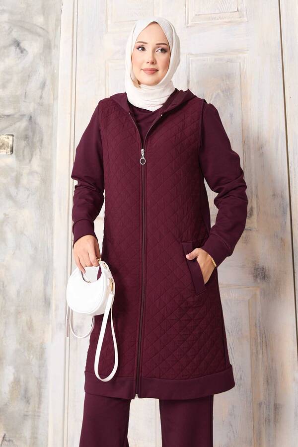 Ums - Kapitone Yelekli Üçlü Takım Bordo (1) Ums - Kapitone Yelekli Üçlü Takım Bordo (1)