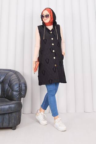 Kapüşonlu Düğmeli Tesettür Kapitone Yelek Siyah - Thumbnail