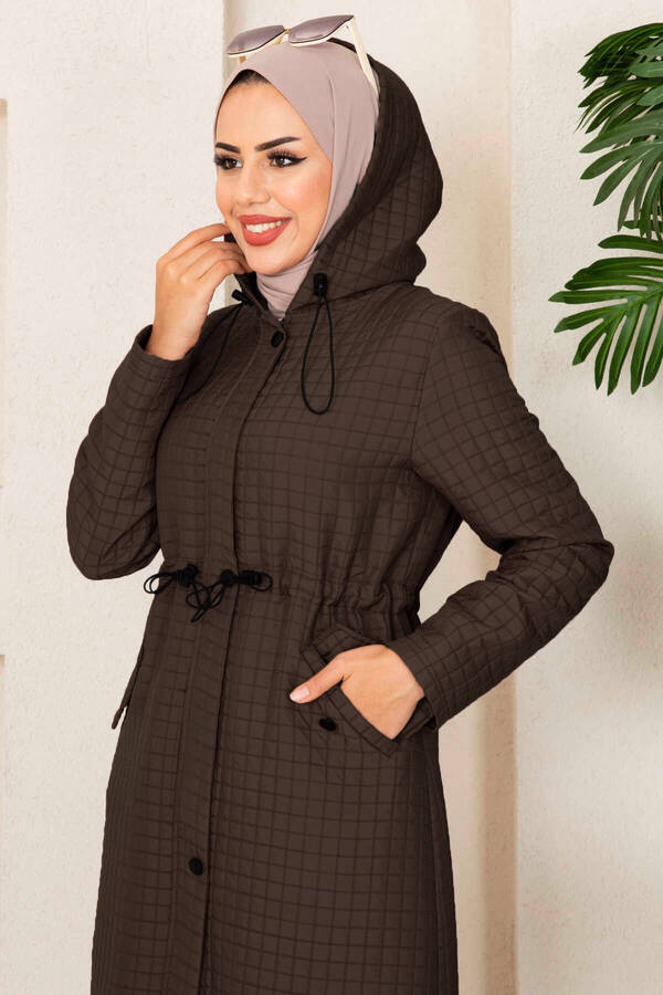 MD - Kapüşonlu Kapitone Tesettür Trenç Kahve (1)