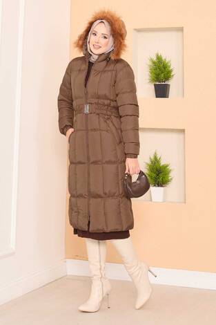 Kapüşonu Kürklü Seyyar Kemerli Şişme Mont Kahve - Thumbnail