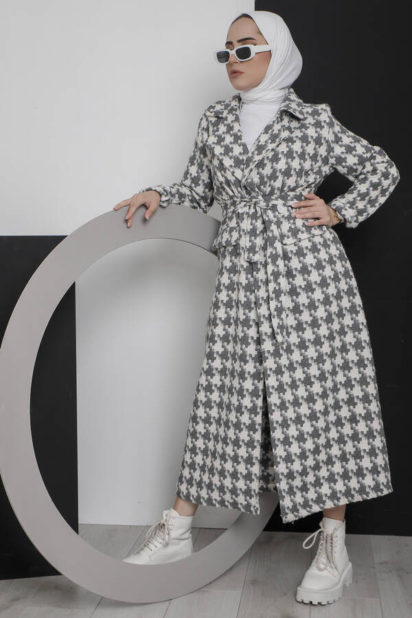 Kareli Beli Kuşaklı Tesettür Kap Gri