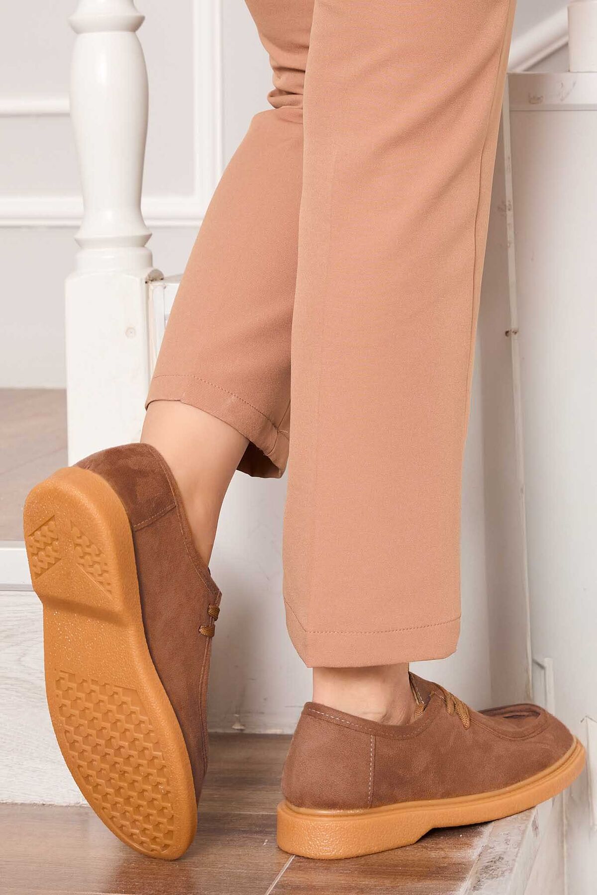 Klasik Mokasen Tarz Bağcıklı Ayakkabı Taba Klasik Mokasen Tarz Bağcıklı Ayakkabı Taba