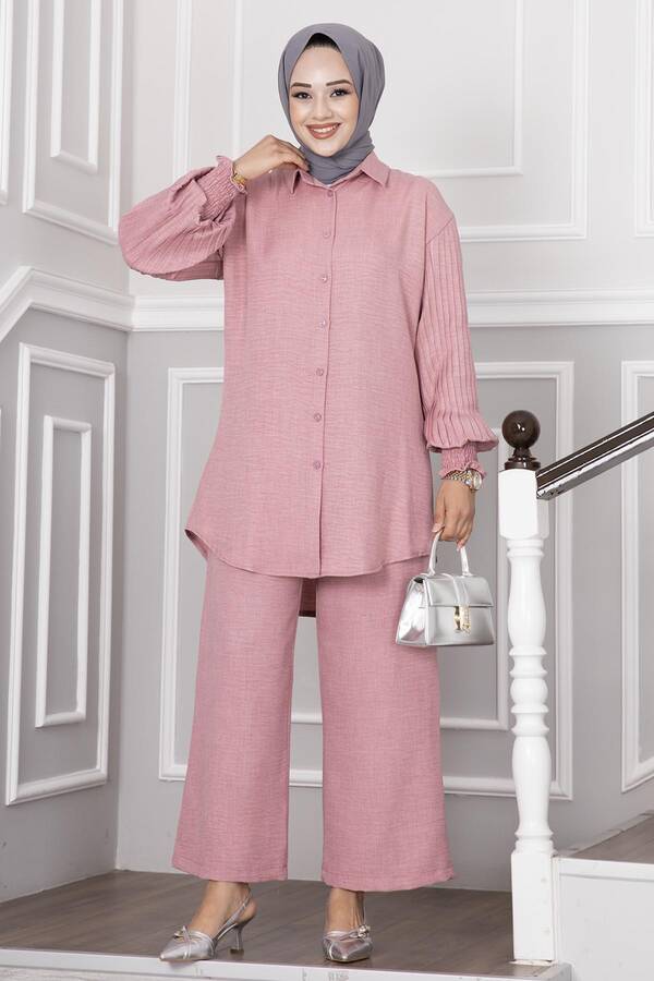 Kolları Piliseli Tesettür İkili Takım Pembe Kolları Piliseli Tesettür İkili Takım Pembe
