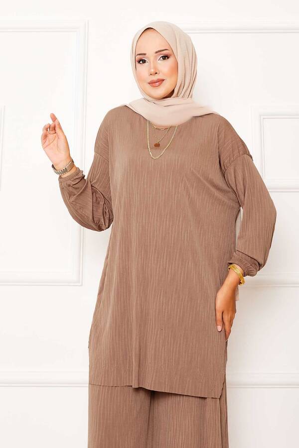 Özk - Kraş Desen Sandy İkili Takım Camel (1) Özk - Kraş Desen Sandy İkili Takım Camel (1)