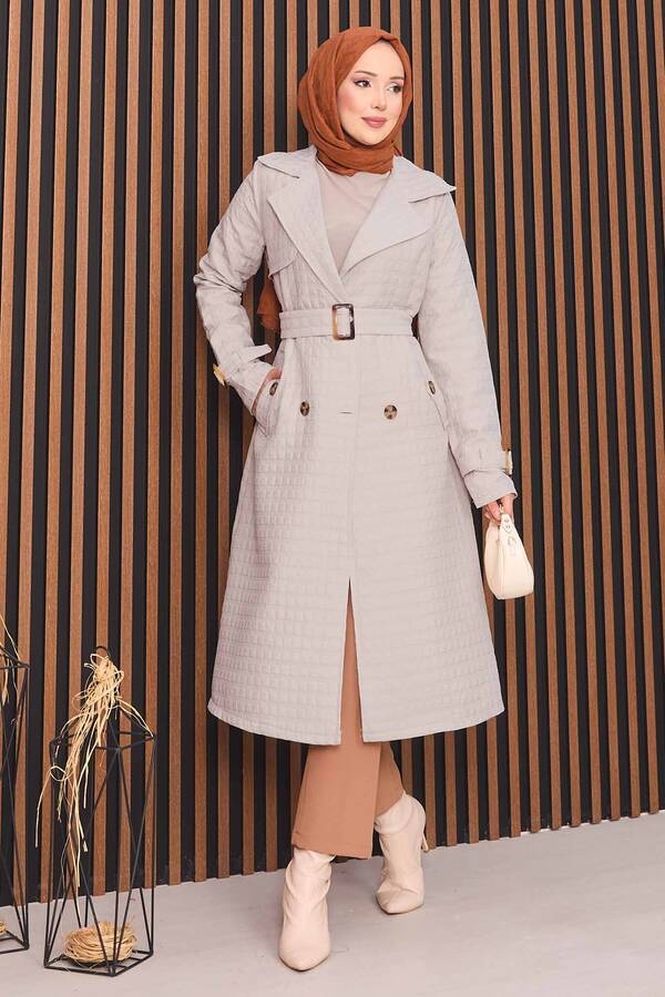 MD - Kruvaze Yaka Kemerli Tesettür Kapitone Trençkot Taş