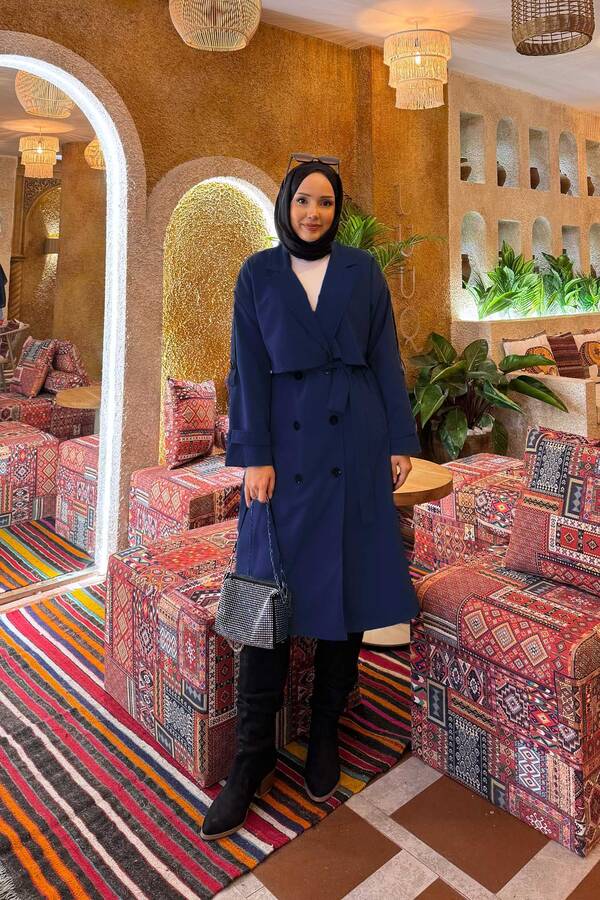 MD - Kuşak Detaylı Omuz Apoletli Trençkot Lacivert