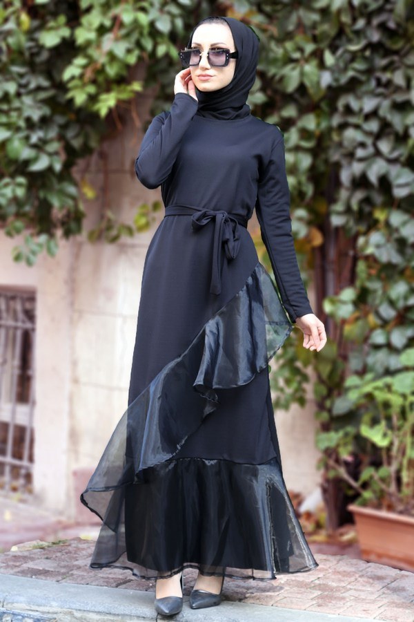 kuşaklı fırfırlı Tesettür elbise 5600-01 siyah