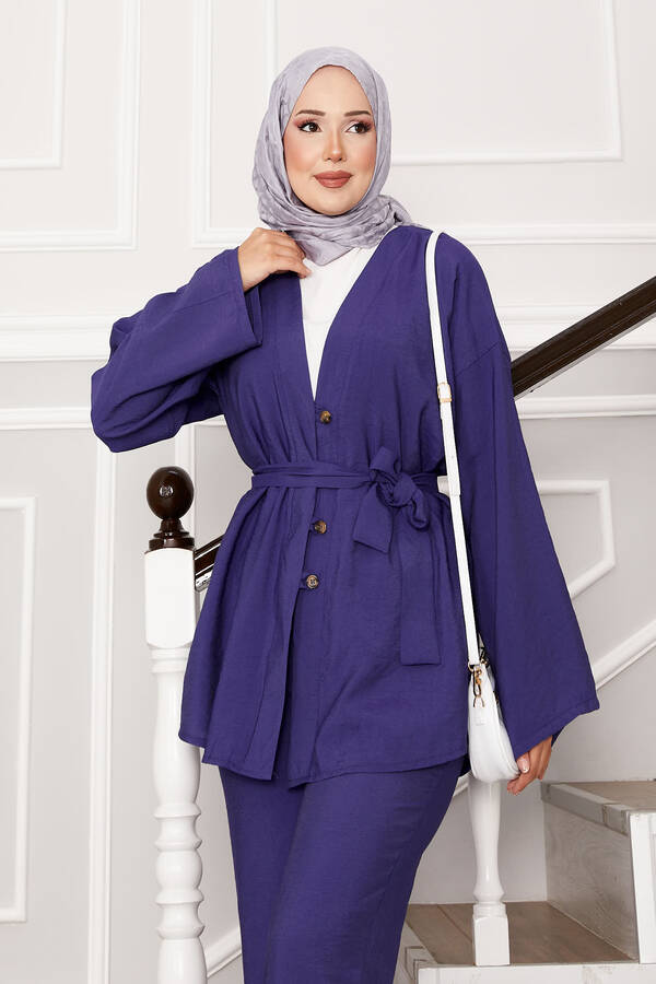 MD - Kuşaklı Ve Düğmeli Kimono Takım Mor (1) MD - Kuşaklı Ve Düğmeli Kimono Takım Mor (1)