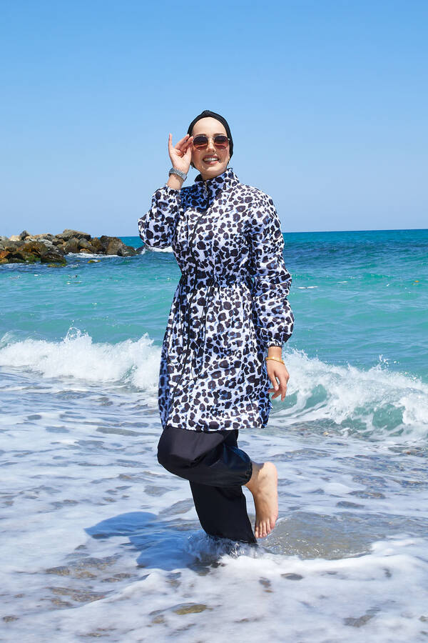 Leopar Beli Büzgülü Tesettür Mayo Siyah Leopar Beli Büzgülü Tesettür Mayo Siyah