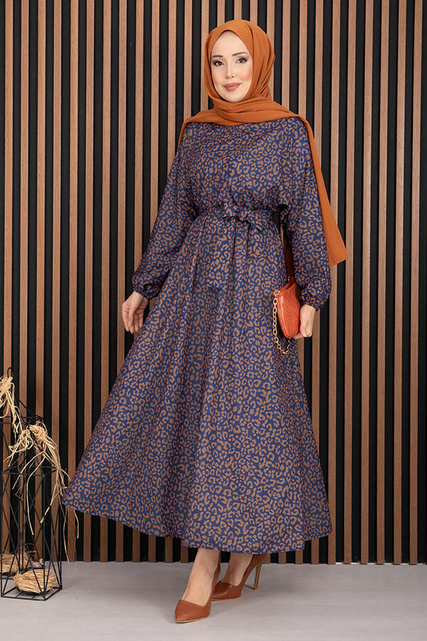 MD - Leopar Desen Kuşaklı Tesettür Elbise Lacivert