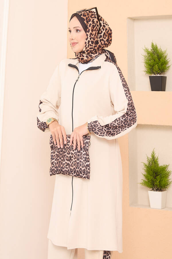 Df - Leopar Şeritli Fermuarlı Oyşo Takım Bej (1) Df - Leopar Şeritli Fermuarlı Oyşo Takım Bej (1)