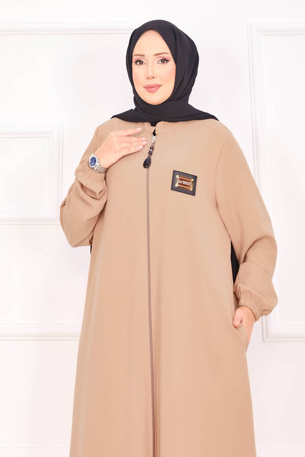 Manşeti Lastikli Cepli Tesettür Ferace Camel - 3