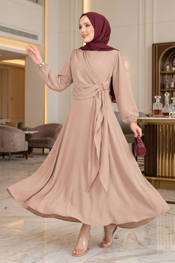 Znk - Omuzdan Allerli Yandan Bağlamalı Tesettür Elbise Vizon
