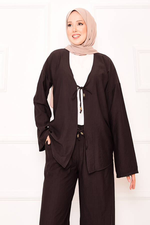 Znk - Önden Bağcık Detaylı Pantolonlu İkili Takım Kahve (1)