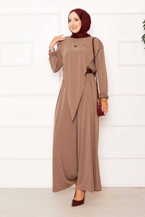 Önü Asimetrik Detaylı Sandy İkili Takım Camel Önü Asimetrik Detaylı Sandy İkili Takım Camel