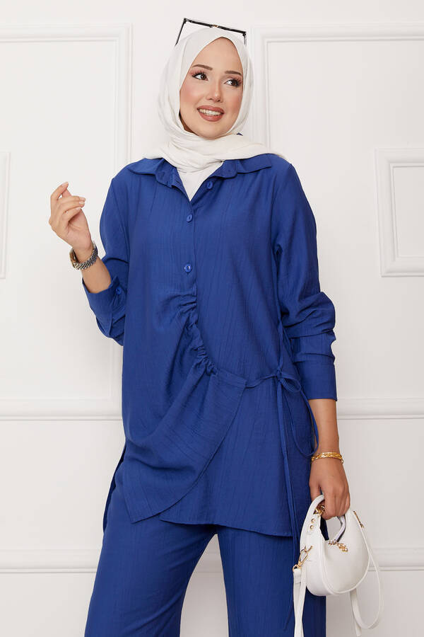 MD - Önü Büzgülü Yandan Bağlamalı İkili Takım İndigo (1) MD - Önü Büzgülü Yandan Bağlamalı İkili Takım İndigo (1)