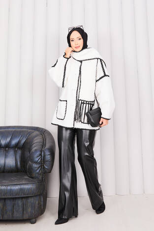 Önü Düğmeli Cep Detaylı Atkılı Ceket Beyaz - Thumbnail