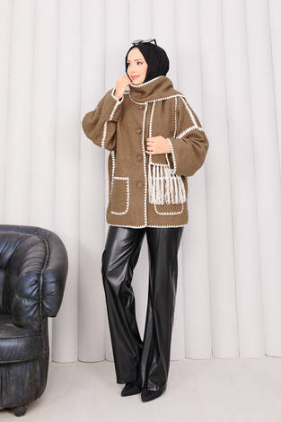 Önü Düğmeli Cep Detaylı Atkılı Ceket Camel - Thumbnail