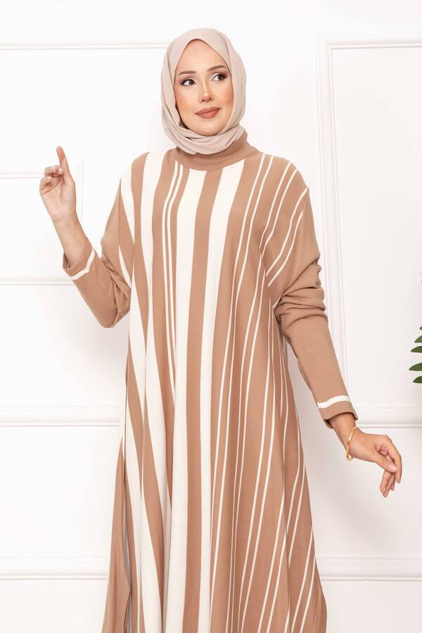 Frx - Oversize Dikey Şeritli Triko Tunik TEN (1) Frx - Oversize Dikey Şeritli Triko Tunik TEN (1)