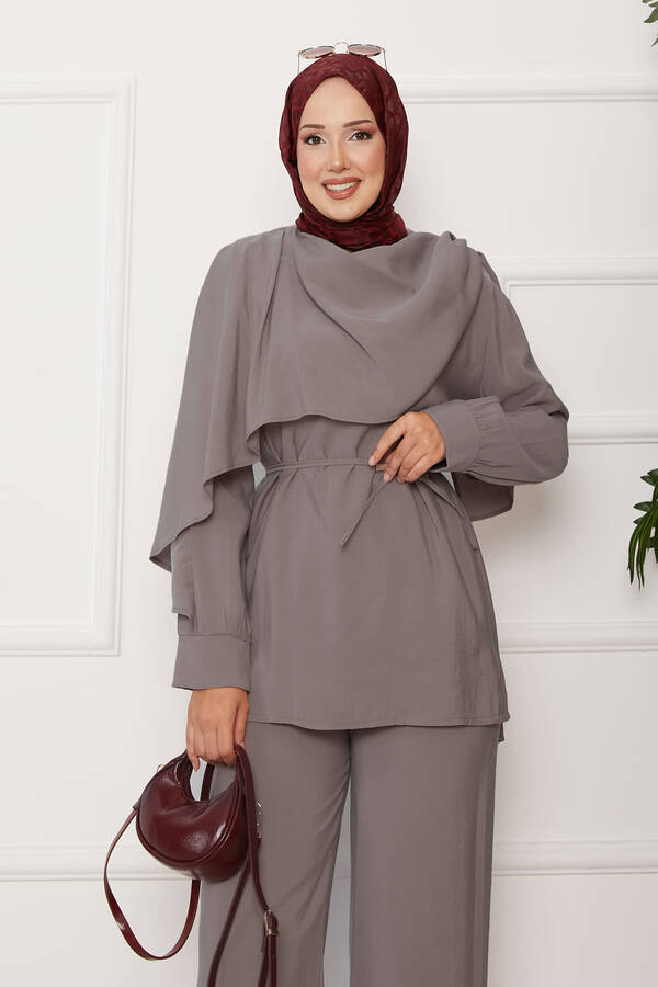 Sym - Pelerinli Modal İkili Takım Vizon (1) Sym - Pelerinli Modal İkili Takım Vizon (1)