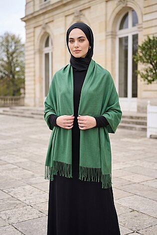 Püsküllü Omuz Şalı Zümrüt 