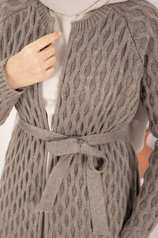 Saç Örgü Kuşaklı Triko Hırka Vizon - Thumbnail