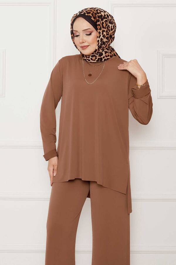 Özk - Salaş Rahat Kalıp İkili Sandy Takım Latte (1)