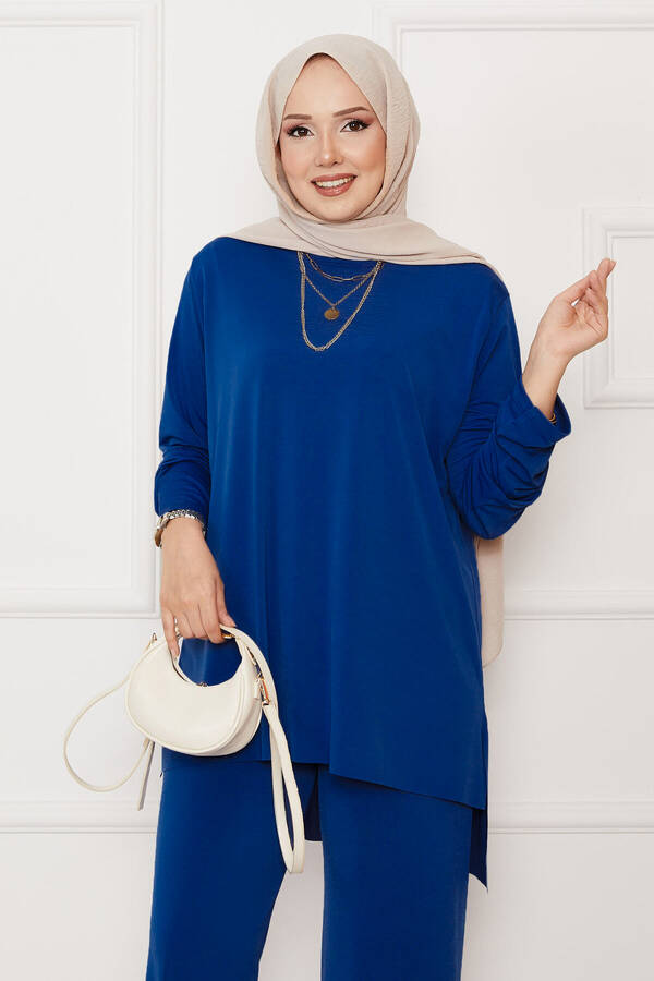 Özk - Salaş Rahat Kalıp İkili Sandy Takım Saks (1) Özk - Salaş Rahat Kalıp İkili Sandy Takım Saks (1)