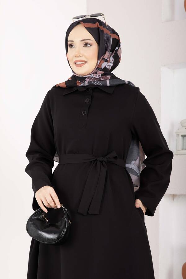 Mat - Softline Yarım Düğmeli Kuşaklı Tesettür Elbise Siyah (1)