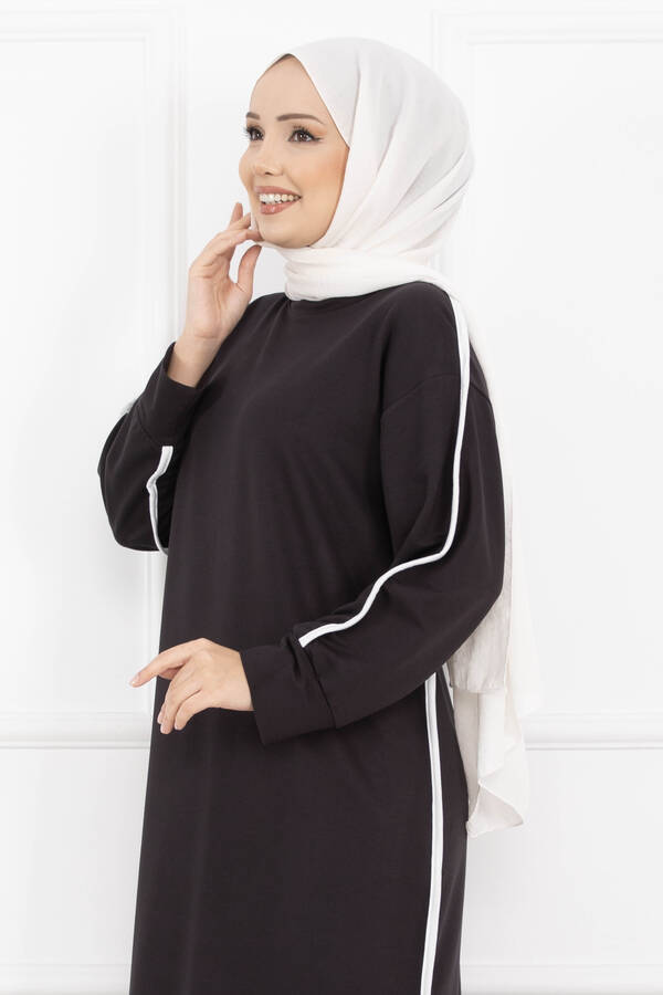 Azr - Sportif Biye Detaylı Uzun Tesettür Takım Füme (1)