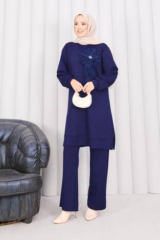 Taş İşlemeli Kabartma Çiçekli Tesettür Takım Lacivert - Thumbnail