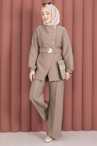 Tasarım Gold Düğmeli Kemerli İkili Takım Vizon - Thumbnail