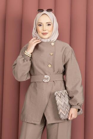 Tasarım Gold Düğmeli Kemerli İkili Takım Vizon - Thumbnail