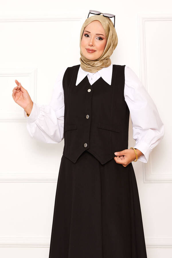 Max - Üç Düğmeli Yelek Etek İkili Takım Siyah (1) Max - Üç Düğmeli Yelek Etek İkili Takım Siyah (1)