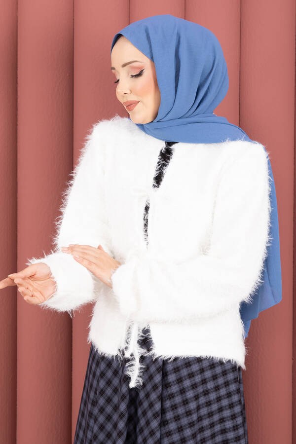 Mo - Vera Önden Bağlamalı Peluş Hırka Ekru