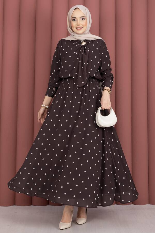 Yuq - Yaka Fularlı Puantiyeli Etekli Takım Kahve