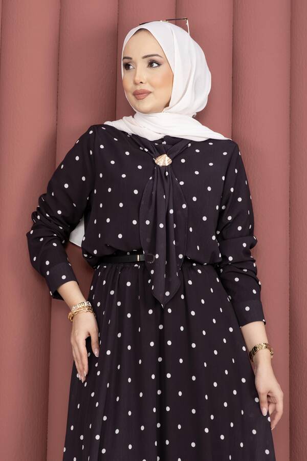 Yuq - Yaka Fularlı Puantiyeli Etekli Takım Siyah (1)